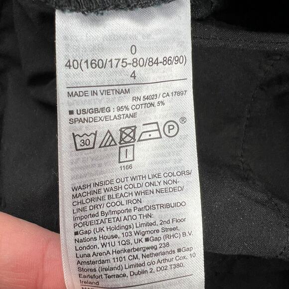 Gap High Rise BiStretch Flare Pants in Black - Picture 7 of 8